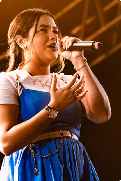 Stella Laura