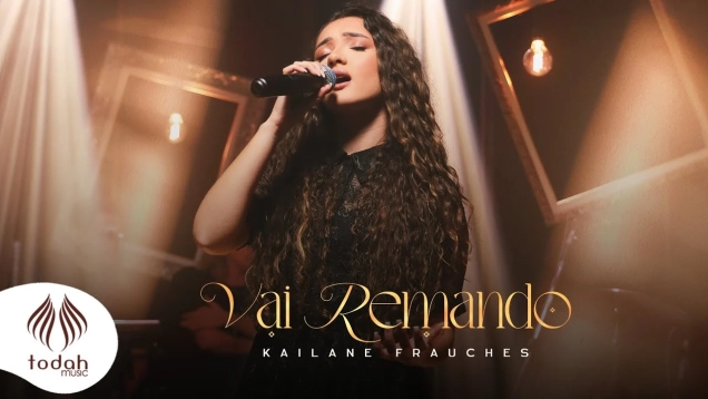 Kailane Frauches | Vai Remando [Clipe Oficial]