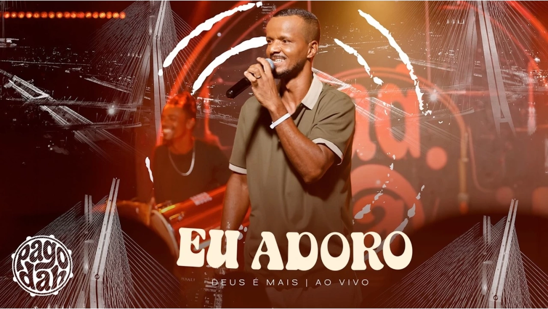 Eu Adoro | Deus É Mais [Clipe Oficial]