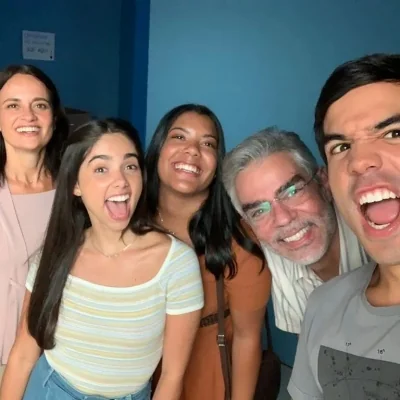 sued Silva e elenco de "Sintonia"