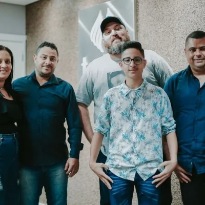 Com o time!