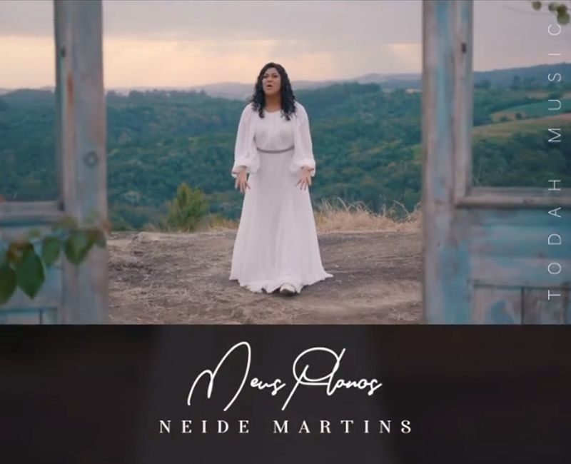 Neide Martins lança clipe da canção Meus Planos